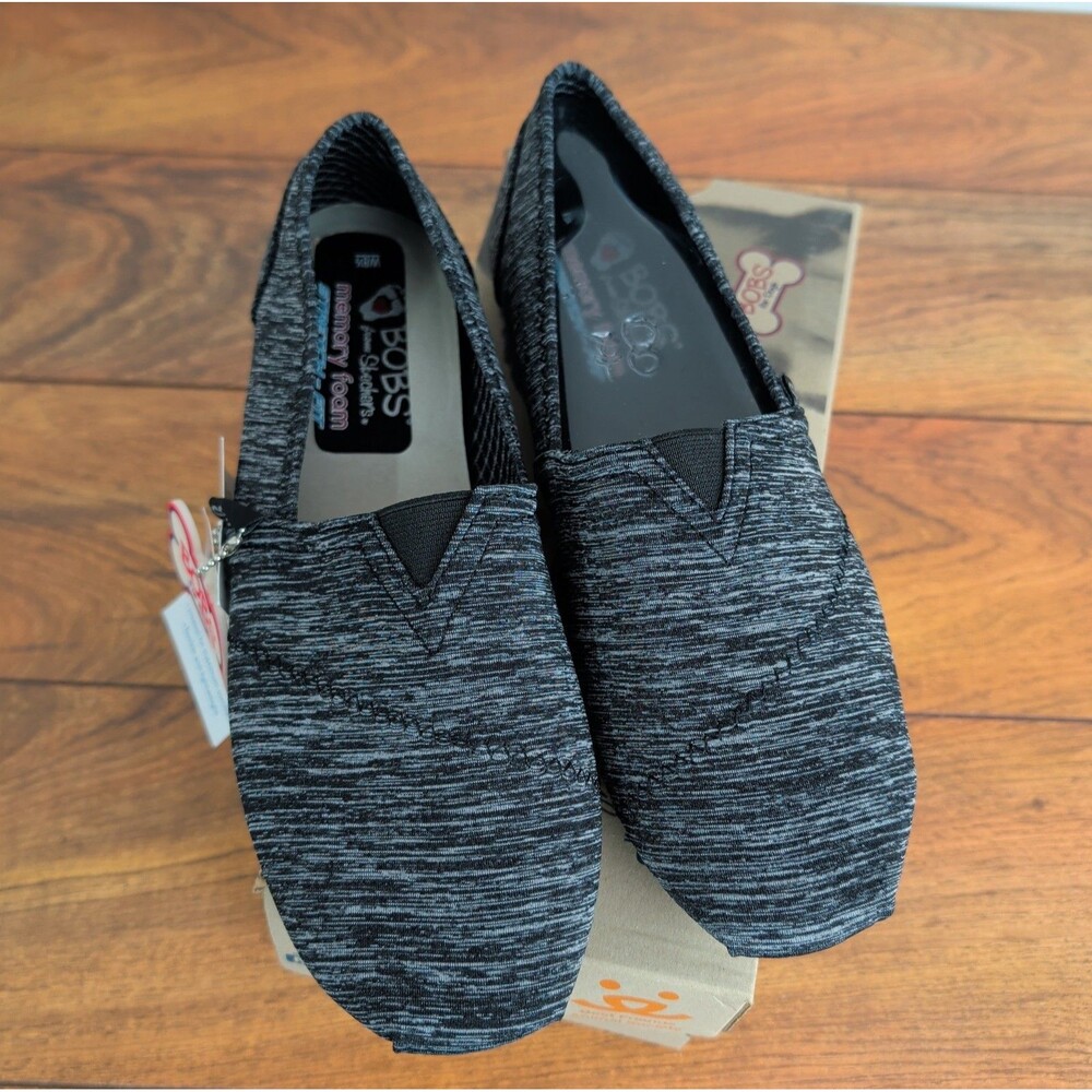 NWT Women's Bobs from Skechers Grey Size 8.5 Memory Foam Stretch Fit - Picture 4 of 11
